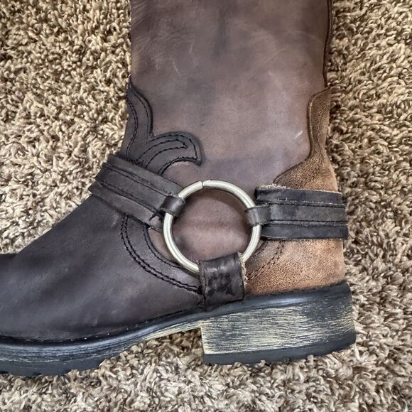 Steve Madden Judgement Women's Size 7M Distressed Leather Tall Moto Boots - Picture 12 of 15